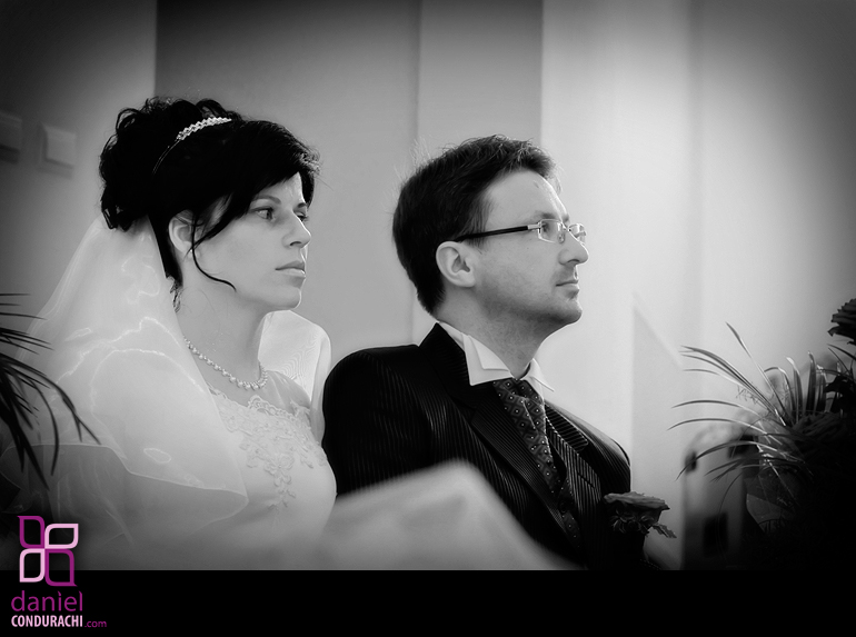photos-image-of-daniel-and-luminita-wedding-in-iasi-romania-fotografii-nunta-img_3655-mod-001_ Daniel Florin and Luminita Teodor - Church Marriage Photo Shooting