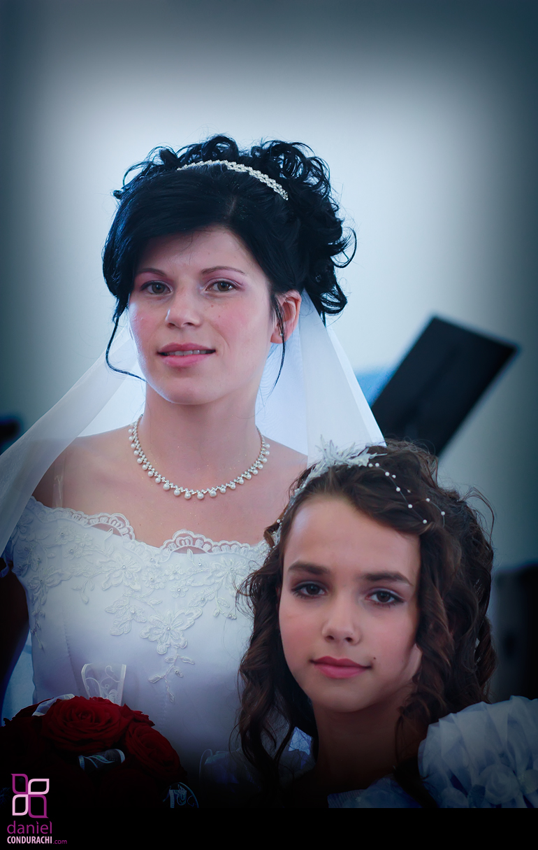 photos-image-of-daniel-and-luminita-wedding-in-iasi-romania-fotografii-nunta-img_3856-mod-001_ Daniel Florin and Luminita Teodor - Church Marriage Photo Shooting
