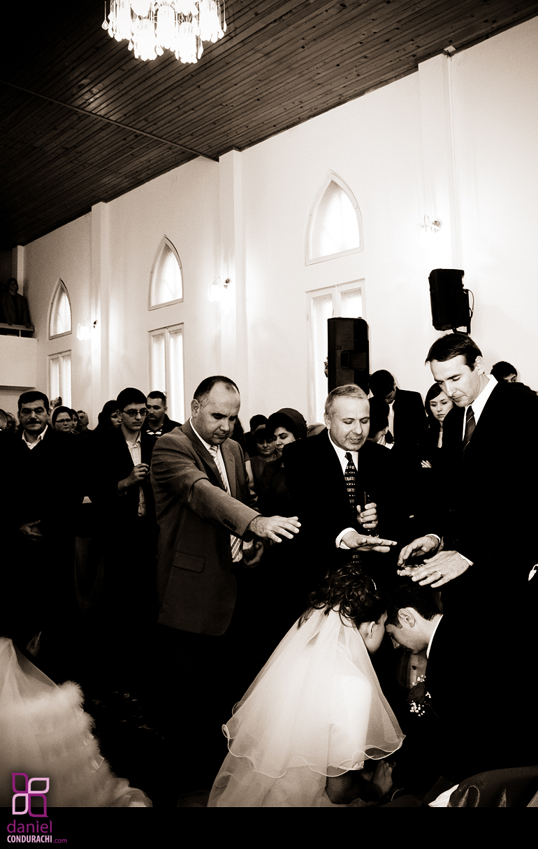 Photo Image Bogdan and Catalina Paduraru Church Marriage Photo Shooting in Iasi by Daniel Mihai Condurachi blog byCodDot